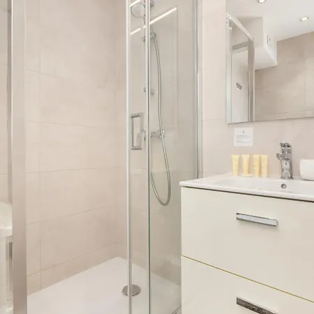 Sloneczny Apartament W Sercu Gdyni By Renters Gdynia