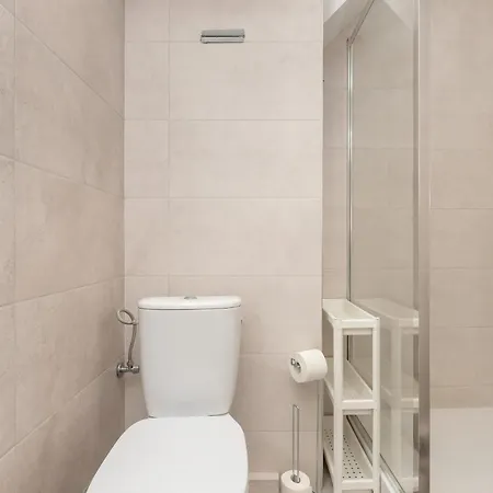 Sloneczny Apartament W Sercu Gdyni By Renters 아파트