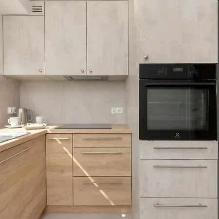 Sloneczny Apartament W Sercu Gdyni By Renters Apartament