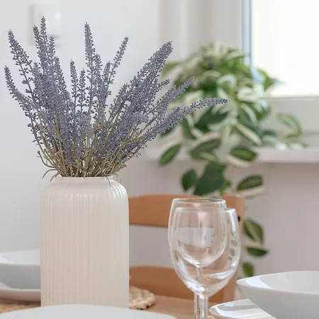 Sloneczny Apartament W Sercu Gdyni By Renters 아파트 *