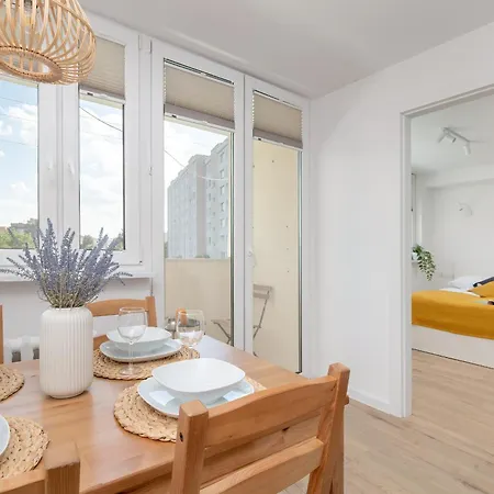 Apartament Sloneczny Apartament W Sercu Gdyni By Renters *